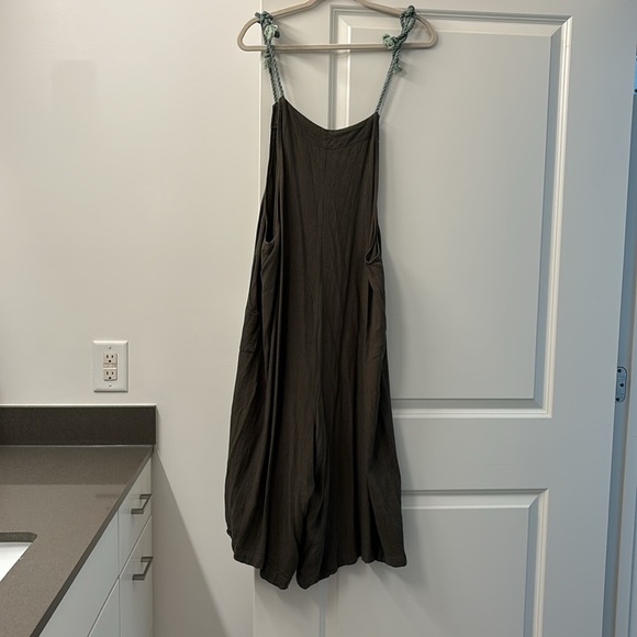 2/$20 Umgee Jumpsuit - Picture 3 of 4